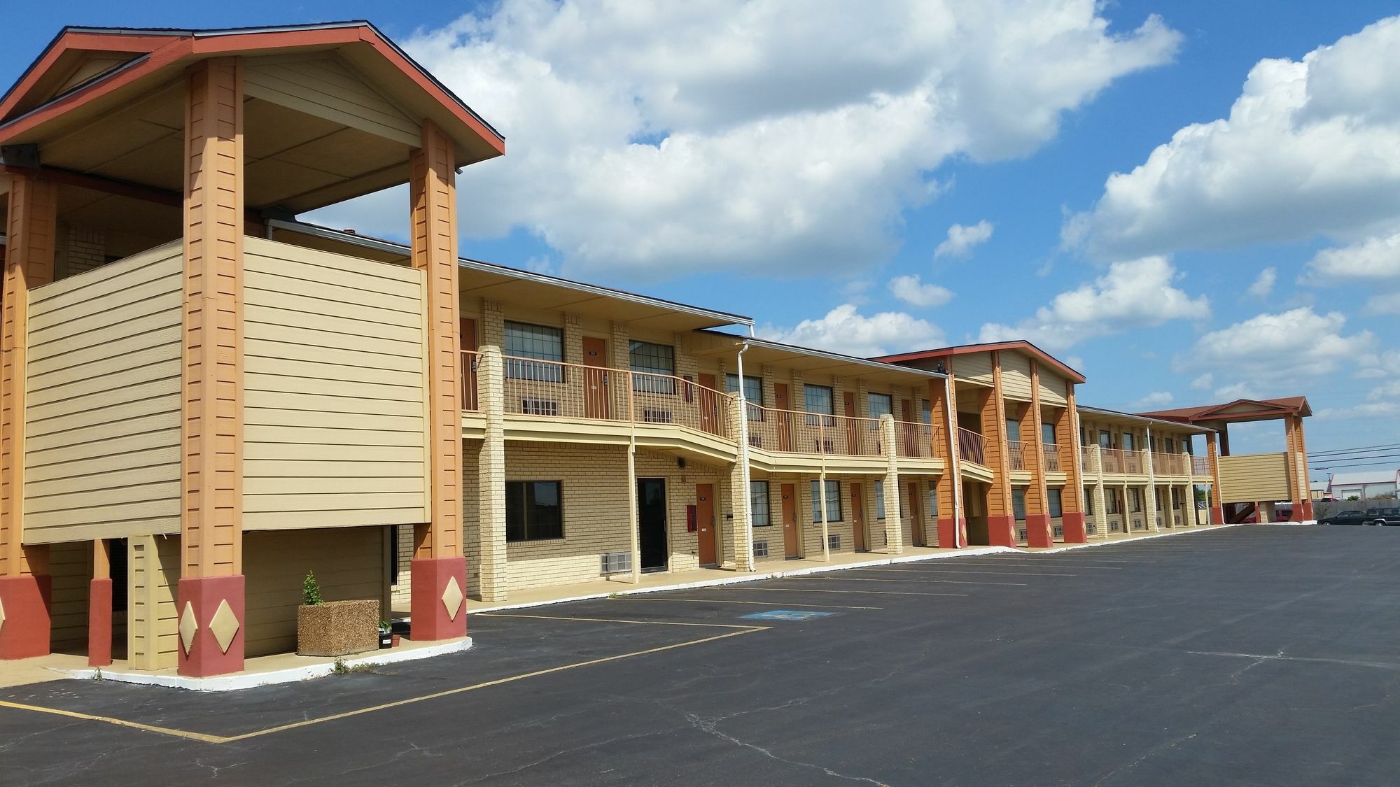 Super 8 By Wyndham Waco/Mall Area Tx Εξωτερικό φωτογραφία